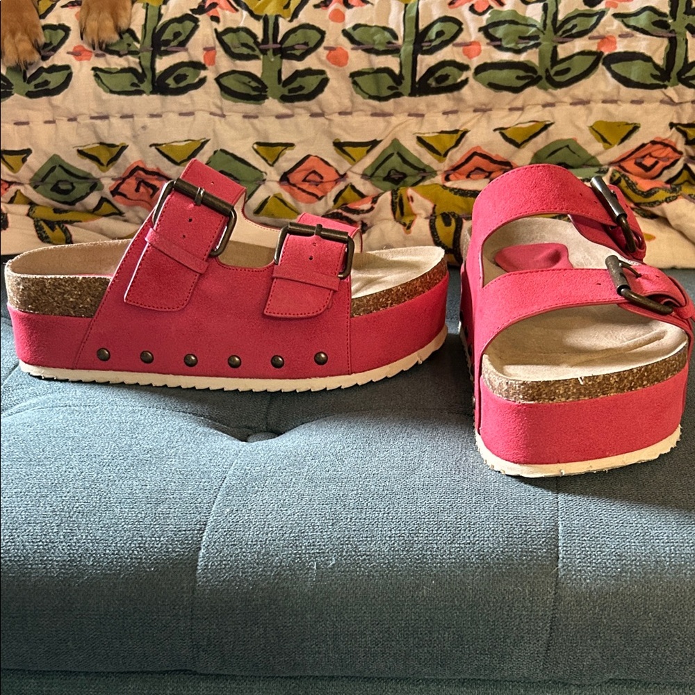 Altar’d State Red Double-Buckle Platform Sandals sz 6